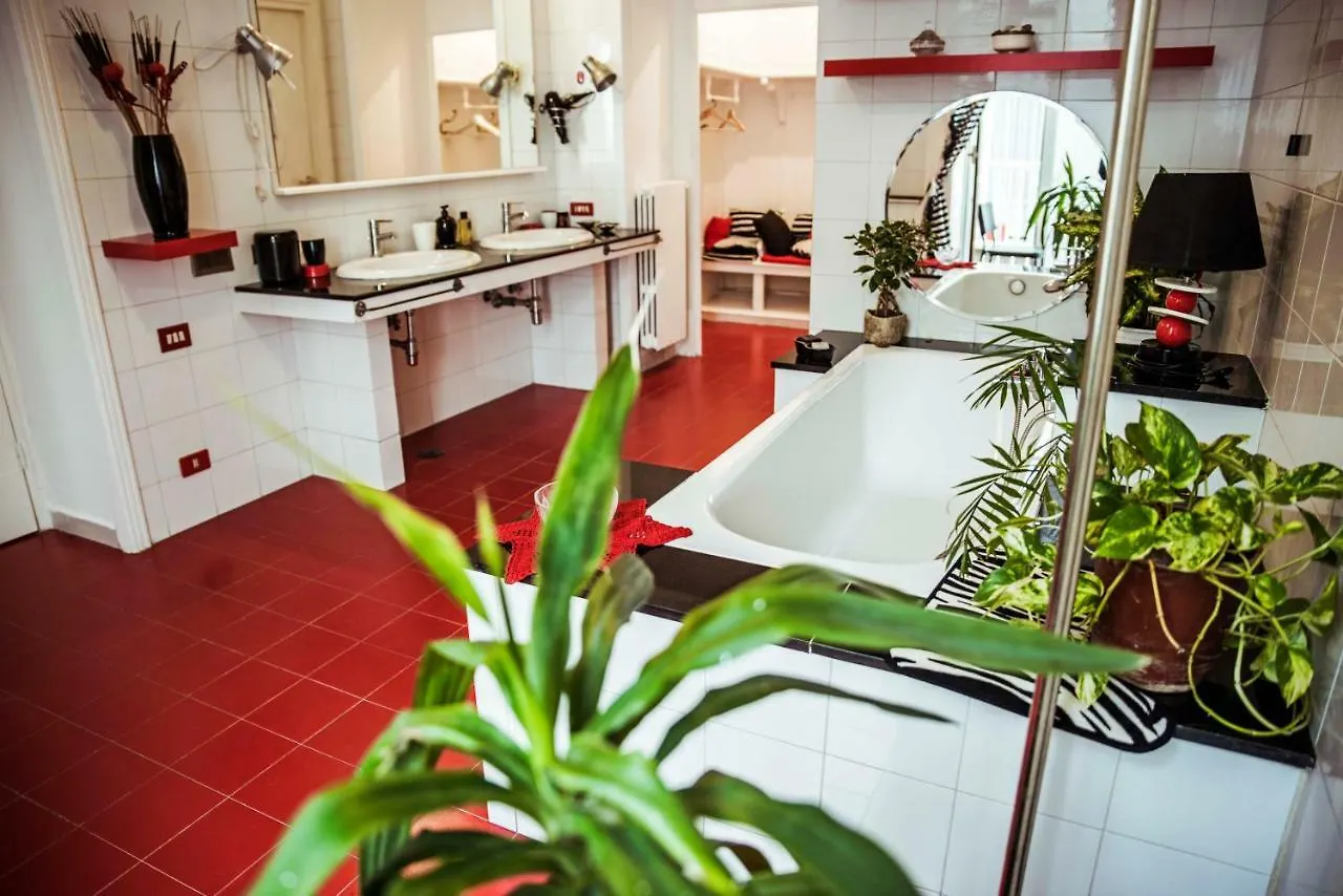 Hotel Miracoletti38 Neapel 2*,  Italien