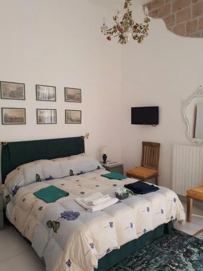 Hotel Miracoletti38 Neapel