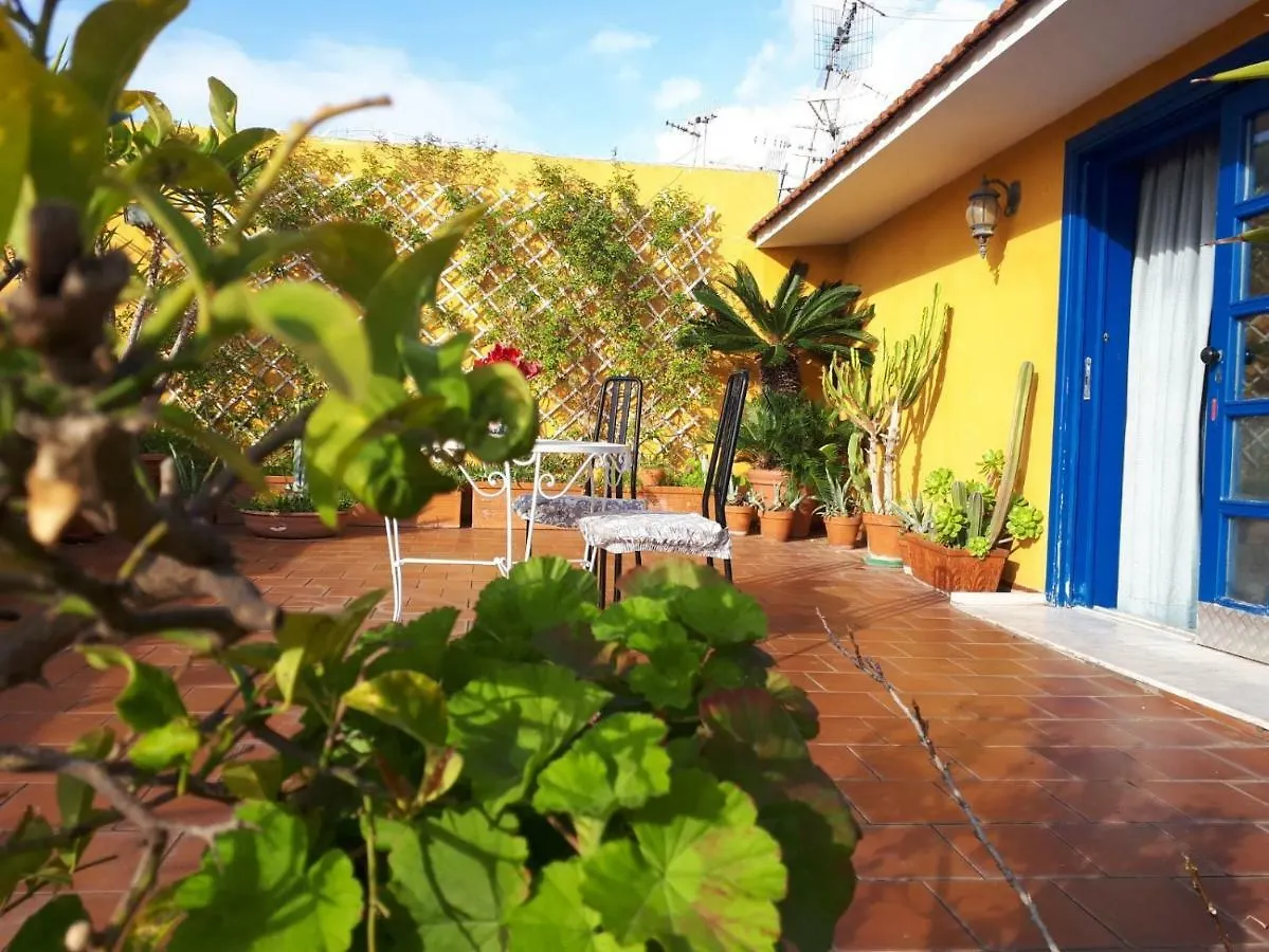 Hotel Miracoletti38 Neapel
